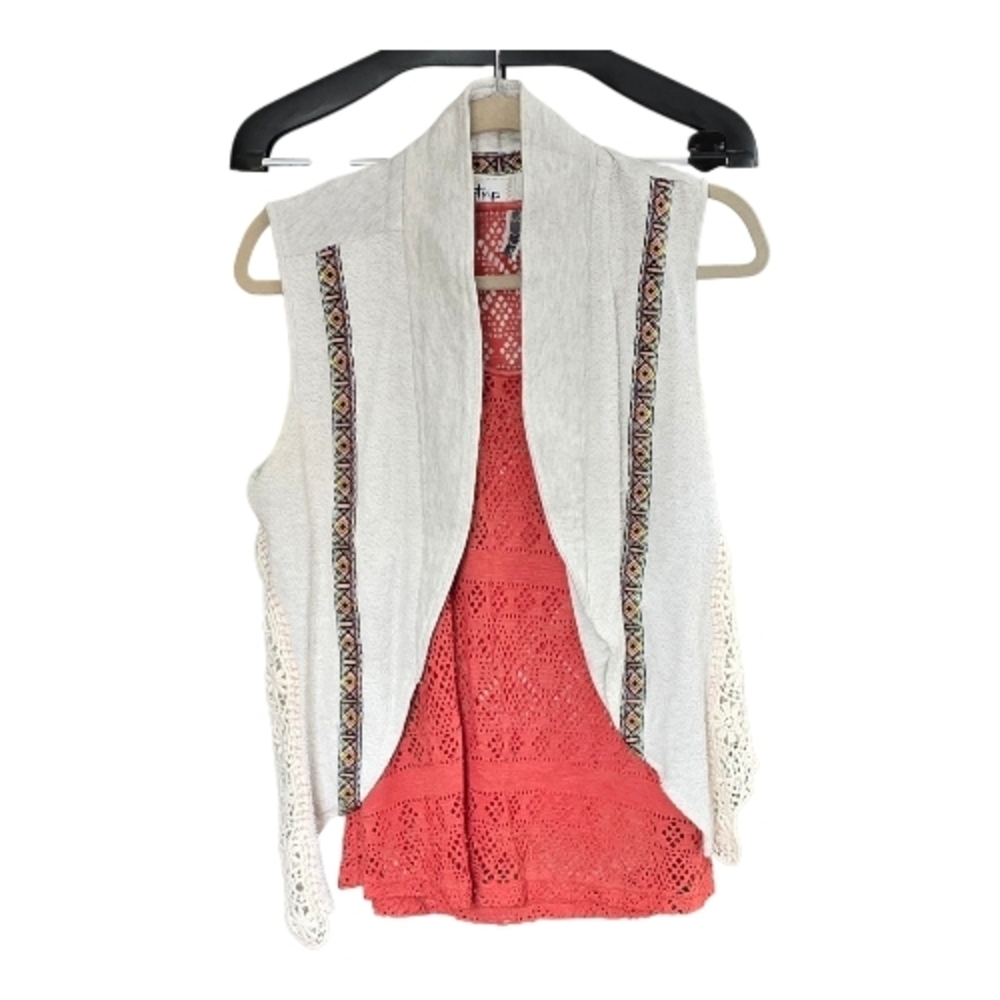 Daytrip Cream and Coral Sleeveless Blouse - 2 PC Set